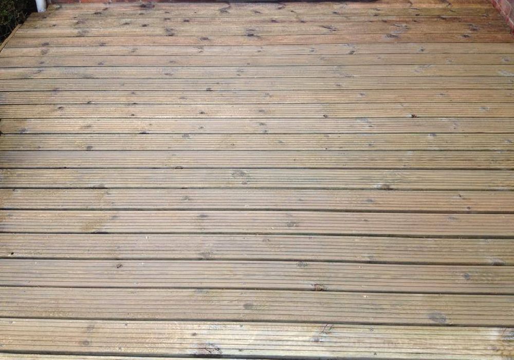 decking cleaning in liverpool